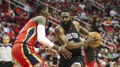 James Harden v zápase proti New Orleans Pelicans