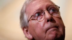 Šéf republikánské většiny v Senátu USA Mitch McConnell