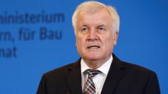 Německý ministr vnitra Horst Seehofer