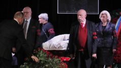 Rozloučit se s ruskou obhájkyní lidských práv Ljudmilou Alexejevovou přišel i prezident Vladimir Putin