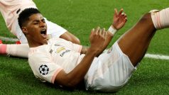 Marcus Rashford slaví vítězný gól Manchesteru United