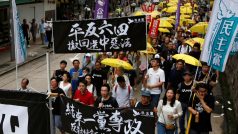 Ulice Hongkongu znovu zaplnili demonstranti. Protestují proti potlačování občanských práv a svobod a upozorňují na blížící se třicáté, výročí masakru na Náměstí nebeského klidu