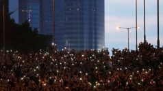 Občané Hongkongu zahájili velké protesty z obav, že Peking zákon zneužije k pronásledování svých oponentů