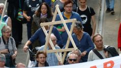Demonstrace proti antisemitismu v Berlíně