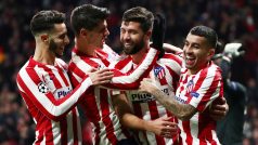 Fotbalisté Atlética Madrid slaví postup do osmifinále Ligy mistrů