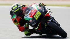 Andrea Iannone během tréninku na Velkou cenu Velké Británie