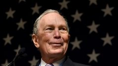 Michael Bloomberg na předvolebním mítinku v Houstonu