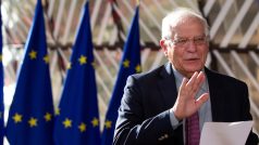 Představitel unijní diplomacie Josep Borrell před schůzkou ministrů  zahraničí zemí Evropské unie.