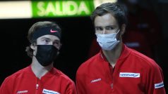 Oba nejlepší ruští tenisté Andrej Rubljov a Daniil Medveděv se nemohou zúčastnit letošního Wimbledonu