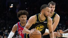 Stephen Curry v utkání proti Sixers