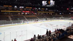 Mullett Arena, dočasné sídlo hokejového týmu Arizona Coyotes