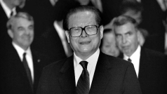 Bývalý čínský prezident Ťiang Ce-min zemřel ve věku 96 let