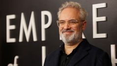 Mendes na premiéře Říše světla v kalifornských Beverly Hills (1. prosince 2022)