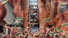 Původní podoba zábavní atrakce Splash Mountain, která bude stylizována podle pohádky Princezna a žabák