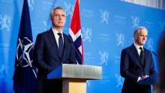 Generální tajemník Severoatlantické aliance Jens Stoltenberg na tiskové konferenci s norským premiérem Jonasem Gahr Storem, Oslo, 30. května 2023