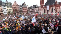 Další protesty se v sobotu konají například v Hannoveru, Koblenzi či Berlíně