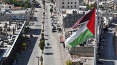 Palestinská vlajka v Hebronu na Západním břehu Jordánu okupovaném Izraelem