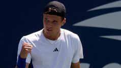 Jakub Menšík na US Open postoupil do druhého kola