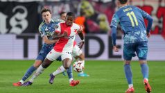 Fotbalisté Slavie bojují s Ajaxem Amsterdam