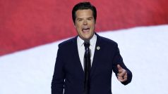 Republikán Matt Gaetz hovoří během třetího dne Republikánského národního sjezdu v sále Fiserv Forum v Milwaukee ve Wisconsinu, USA, 17. července 2024