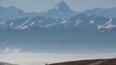 Pohoří Ťan-Šan z blízkosti kazachského Almaty