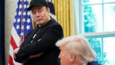 Elon Musk a Donald Trump na tiskové konferenci v Oválné pracovně