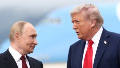 Donald Trump a Vladimir Putin se setkali na Aljašce