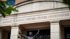 Okresní soud ve Virginii, kde proběhne proces s bývalým šéfem FBI Jamesem Comeyem