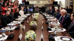 Podle stanice CNN trvala Zelenského návštěva Bílého domu zhruba dvě a půl hodiny