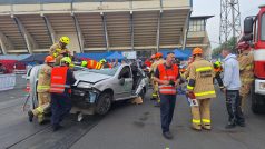 Hasiči cvičili u stadionu v teplicích