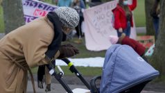 Protest proti násilí na ženách v Edinburghu