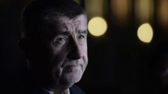 Andrej Babiš, který se cítí být za obou režimů jako vítěz, je přesvědčený, že je lepší než všichni ostatní včetně obou prezidentů