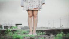 Hormonální změny můžou v těle způsobit krevní sraženinu. Ze začátku nenápadné potíže můžou skončit doživotními zdravotními problémy nebo i smrtí.