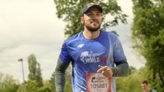 Charitativního běhu Wings for life World Run se letos opět zúčastnil i kanoista Martin Fuksa