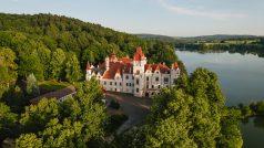 Zámek Žinkovy hostí první sraz průvodců. Pořádá jej Asociace nestátních otevřených památek