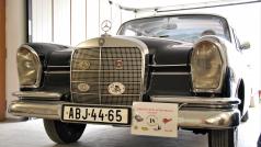 Mercedes 220S