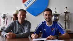 Sportovní ředitel FC Baník Ostrava Dušan Vrťo a srbský záložník Stefan Panič.
