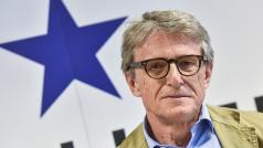 Petr Robejšek, Realisté