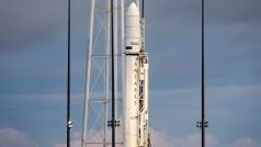 Vesmírný kamion Cygnus na oběžnou dráhu vynesla raketa Antares