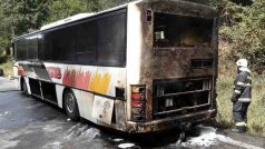 Hasiči likvidovali na Šumpersku požár autobusu