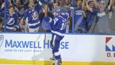Ondřej Palát se raduje z branky proti Bostonu.
