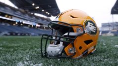 Přilba s logem Edmontonu Eskimos