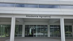 Jak vzbudit v mladých zájem o technické obory? Nová Akademie Agrostroj nabízí stipendia i moderní zázemí