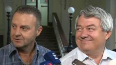 Poslanec Zdeněk Ondráček a předseda KSČM Vojtěch Filip.