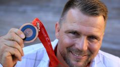 Marek Švec s bronzovou medailí za OH v Pekingu