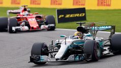 Hamilton absolvoval GP Belgie s Vettelem v zádech, ale náskok udržel