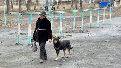 Lidé na Ukrajině se stále starají o své domácí mazlíčky