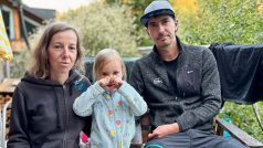 Čtyřletá Thea se může do života zapojit díky speciální protéze, jedna stojí zhruba 200 tisíc korun
