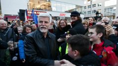 Petr Pavel se svými podporovateli v Ústí nad Labem