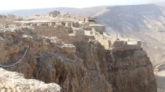 Izraelská pevnost Masada.